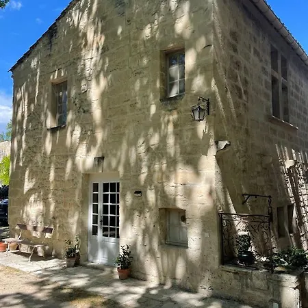 Сasa de vacaciones Domaine De Brancas And Petit Domaine De Brancas Beaucaire (Gard)