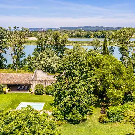 Domaine De Brancas And Petit Domaine De Brancas Holiday home *