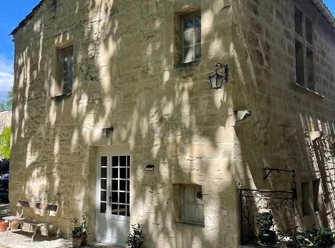 Holiday home Domaine De Brancas And Petit Domaine De Brancas Beaucaire (Gard)