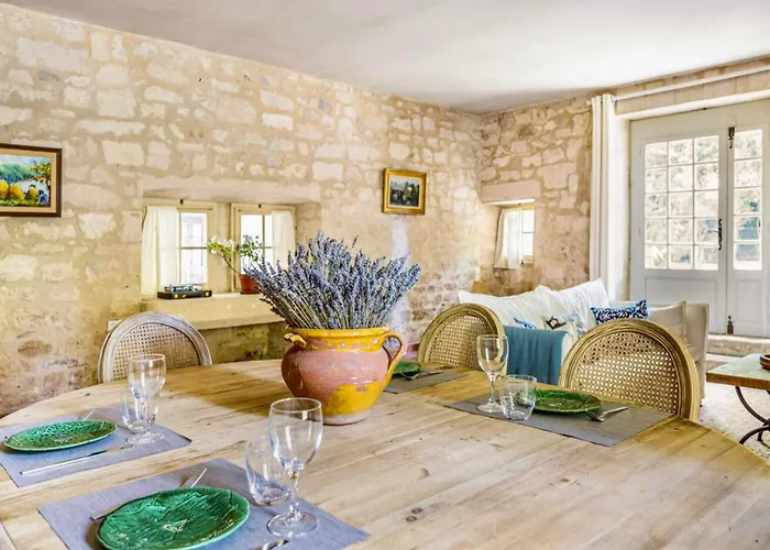 Domaine De Brancas And Petit Domaine De Brancas Holiday home